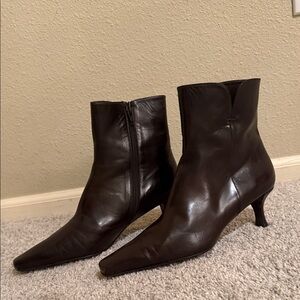 Stuart Weitzman Dark Brown Pointed-Toe Leather Ankle Boots